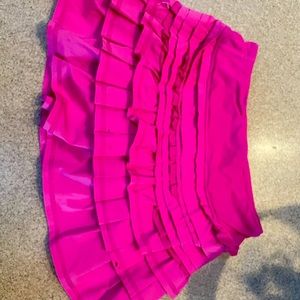Lululemon Hot Pink Skirt (RARE COLOR + STYLE)